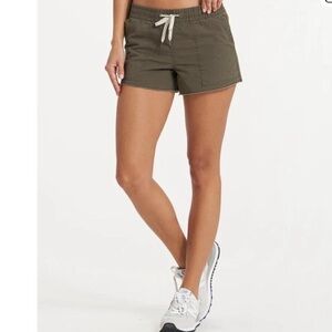 VUORI Women's Vintage Ripstop Short Size S In Dark Oregano